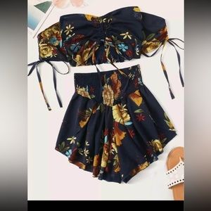 Plus Off Shoulder Floral Print Shirred Top With Shorts